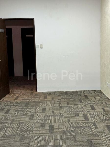 Light Industrial (B1) for Sale in  Woodlands Horizon - Image 1